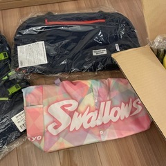 ヤクルトスワローズグッズの画像