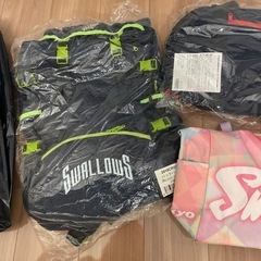 ヤクルトスワローズグッズの画像