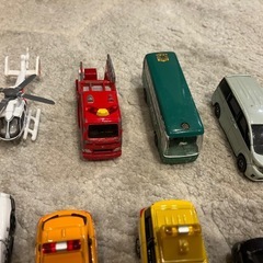 トミカ①の画像