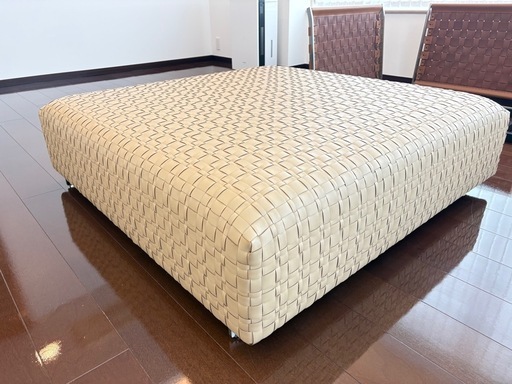 FLEXFORM BANGKOK 高級家具　バンコク　オットマン　フレックフォルム　