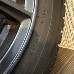 165/70R14 アルミ付きスタッドレスタイヤ 4本セット
の画像