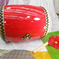 訳有り新品未使用10.000円　Nエイサー小太鼓24cm*31cmバチ付きの画像