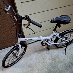 【数回のみ使用】折りたたみ自転車　アルミの画像