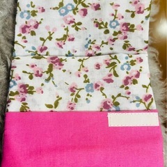 【新品】ハンドメイド　お花柄ピンクの画像