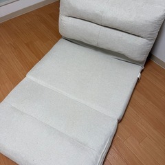 ソファーの画像