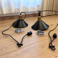 【未使用品】ペンダントライト2個セット LED電球付き 黒・金の画像