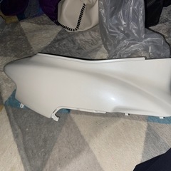 AF27 外装品の画像