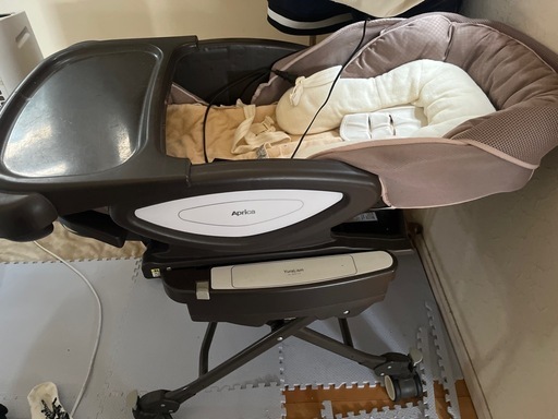 アップリカハイローチェア (ゆうか) 花月総持寺のベビー用品《寝具》の