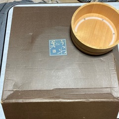 中古　木曽木製品の桶、手巻き寿司セットの画像