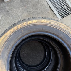 スタッドレス 4本セット　ブリヂストン ブリザック 195/65r15 冬タイヤ　15インチの画像