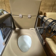 介護用品　　電動ポータブルトイレの画像