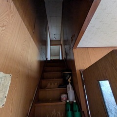 【70万円で販売】北海道滝川市幸町◇二階建て・土地付き・再建築も可の画像