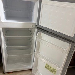 冷蔵庫2ドア（無料）の画像