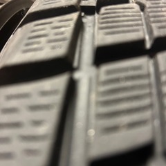 2021年　215/60R17 バリ溝YOKOHAMAアイスガードの画像