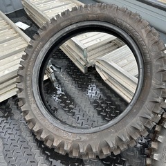 フロント「70/100-17 」、リア「90/90-14 CRM80から取り外し！バリ山2023年製、2024年製！の画像