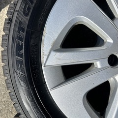 純正ナット付　トヨタ プリウス　純正　ホイール　15×6.5J ＋40 5H-100 トーヨー　オブザーブ　ガリット　GIZ 195/65R15 91Q 2023年製　スタッドレス  の画像