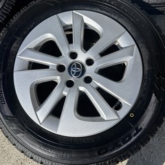 純正ナット付　トヨタ プリウス　純正　ホイール　15×6.5J ＋40 5H-100 トーヨー　オブザーブ　ガリット　GIZ 195/65R15 91Q 2023年製　スタッドレス  の画像