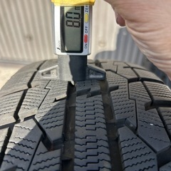 純正ナット付　トヨタ プリウス　純正　ホイール　15×6.5J ＋40 5H-100 トーヨー　オブザーブ　ガリット　GIZ 195/65R15 91Q 2023年製　スタッドレス  の画像