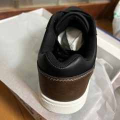 取引早い方最優先【新品未使用】防水防滑スニーカー（FIT-GEAR）の画像