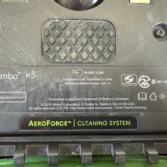 IRobot ルンバ e5（型番 e515060）ロボット掃除機の画像