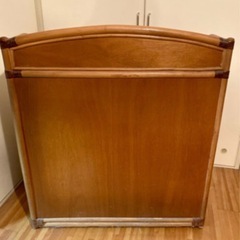 籐のタンスの画像