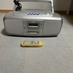 ラジカセ　ジャンクの画像