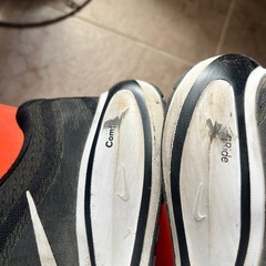 NIKE ジャーニー　ラン　スニーカー24.5センチの画像