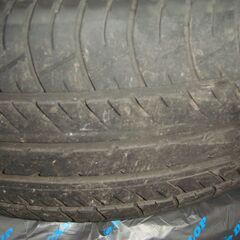 205/60Ｒ16　ヨコハマ　デシベル　E70中古タイヤの画像