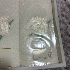 新品未使用未開封　花柄　タオル　3点セットの画像