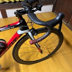GIANT TCR ADVANCED 2  ロードバイクの画像