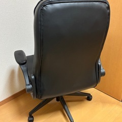 オフィスチェア　ゲーミングチェアの画像