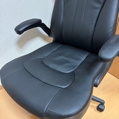 オフィスチェア　ゲーミングチェアの画像