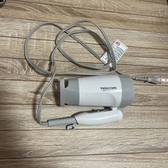 ヘアドライヤーの画像