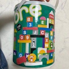新品未開封★クリスマスプレゼントにも！積み木100ピースの画像