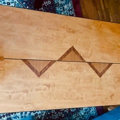 　テーブルの画像