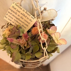 ドライフラワーのハンギングの画像