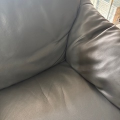 【定価50万円超え】イタリア製 レザーソファの画像