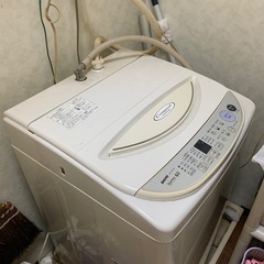 冷蔵庫、洗濯機、炊飯器、洋服ロッカー、隙間ロッカー、キッチン棚の画像