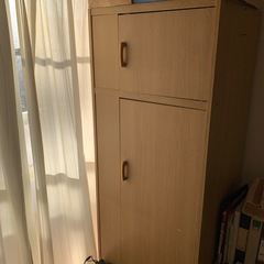 冷蔵庫、洗濯機、炊飯器、洋服ロッカー、隙間ロッカー、キッチン棚の画像