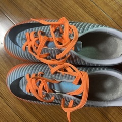 サッカーシューズの画像