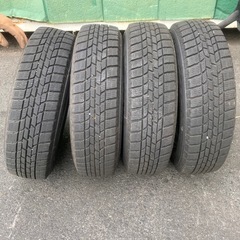 GOODYEARスタッドレスタイヤ4本セットの画像
