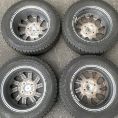 GOODYEARスタッドレスタイヤ4本セットの画像