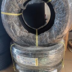 【新品：４本セット】ダンロップ　WINTER MAX SV01　～トラック商用車用スタッドレス～　215/70R15 107/105L　暗所保管品の画像