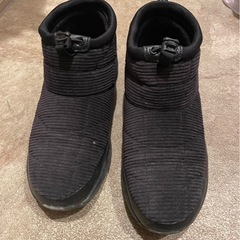 【受け渡し予定】レディース　セットアップ　靴二足の画像