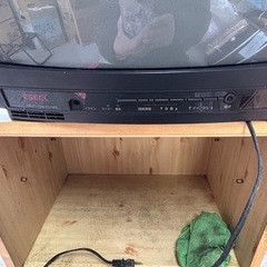 テレビ　ブラウン管の画像