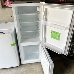 一人暮らし用2024年製洗濯機4.5kg、冷蔵庫133Lのセット 2023年製 冷蔵庫　IRSD-13A 2024年製洗濯機HW-K45E の画像