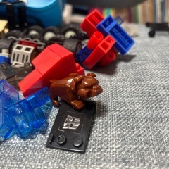 KRE-O（クレオ）トランスフォーマーシリーズのバンブルビーとその他ブロックの画像