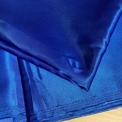 ハギレ　サテン　布　テーブルクロス　クロス　ブルー　④の画像