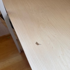 ラック付きデスクの画像