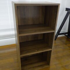 カラーボックス（ミドルブラウン・木目調）【小金井市民限定】（小金井市再生家具）品番：12-04-17 ※新規優先の画像